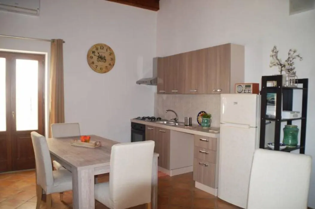 Vecchio Cortile Home Holidays Palermo Apartment
