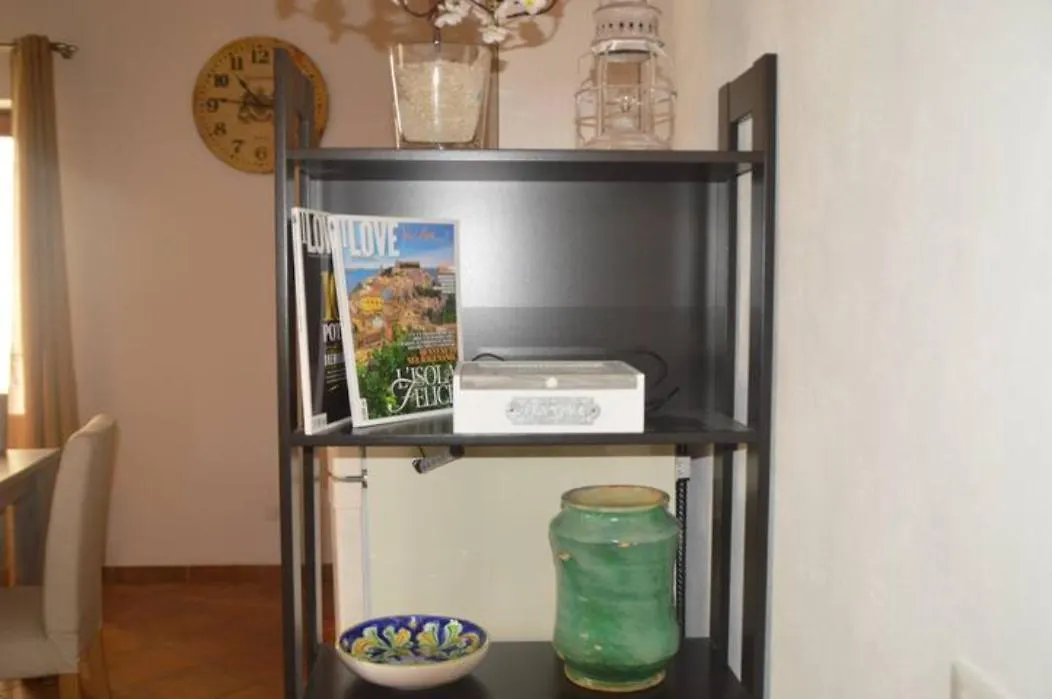 Vecchio Cortile Home Holidays Palermo Apartment