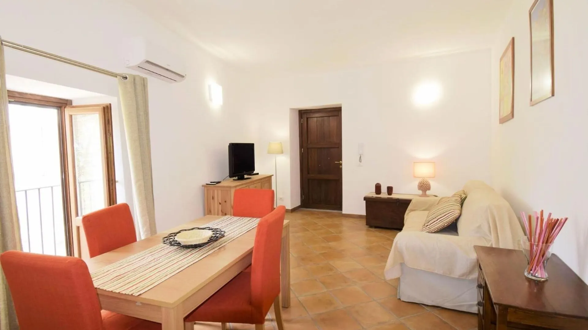 Apartment Vecchio Cortile Home Holidays Palermo Italy